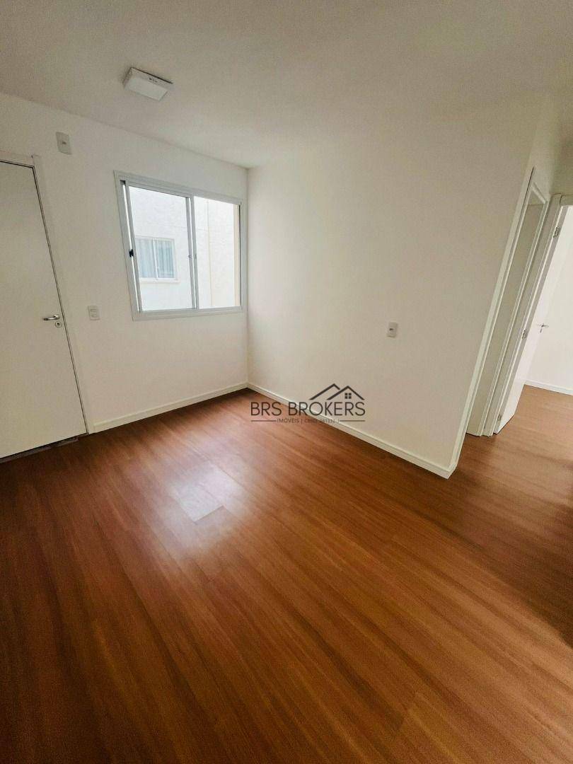 Apartamento à venda com 2 quartos, 42m² - Foto 5