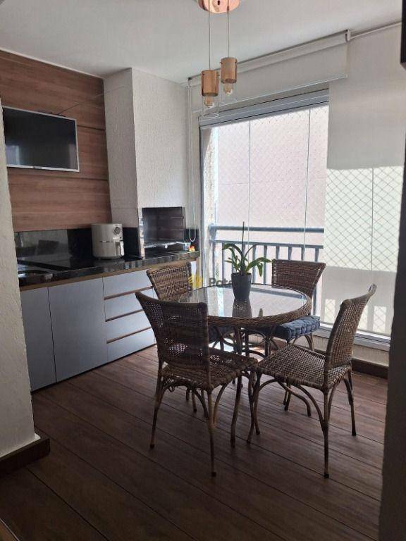 Apartamento à venda com 3 quartos, 98m² - Foto 1