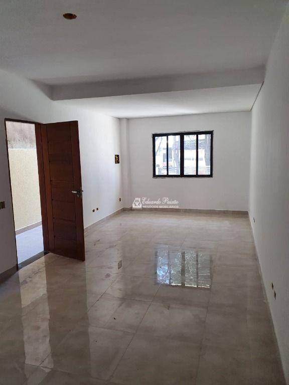 Sobrado à venda com 3 quartos, 100m² - Foto 5