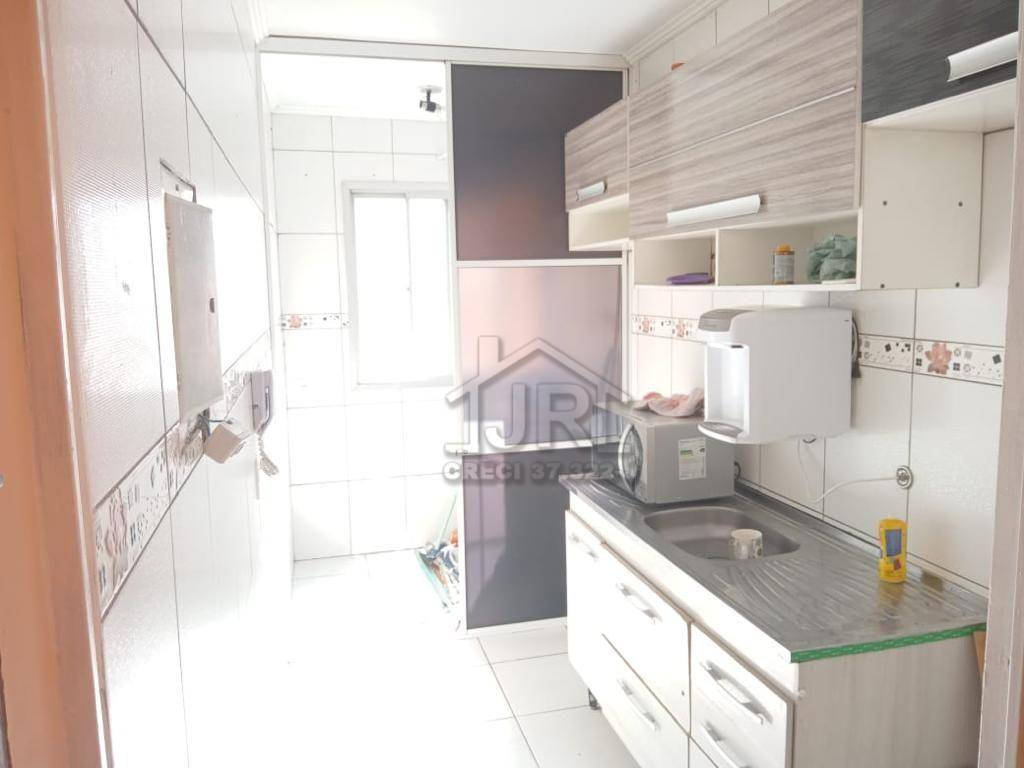 Apartamento à venda com 2 quartos, 50m² - Foto 13