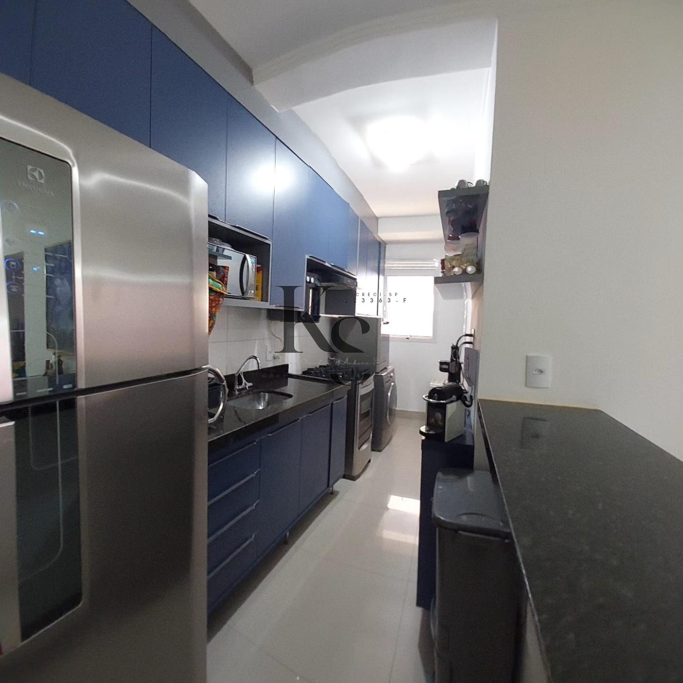 Apartamento à venda com 2 quartos, 67m² - Foto 4