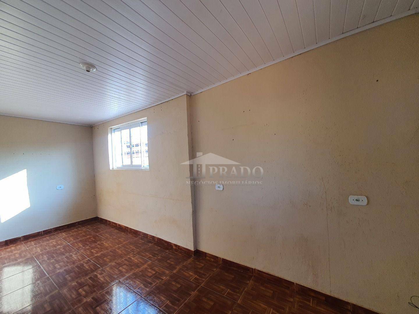 Casa à venda com 5 quartos, 181m² - Foto 6