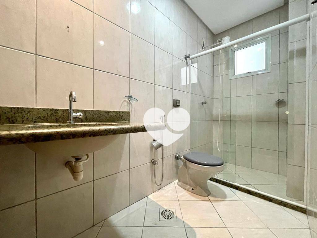 Apartamento à venda com 4 quartos, 211m² - Foto 19