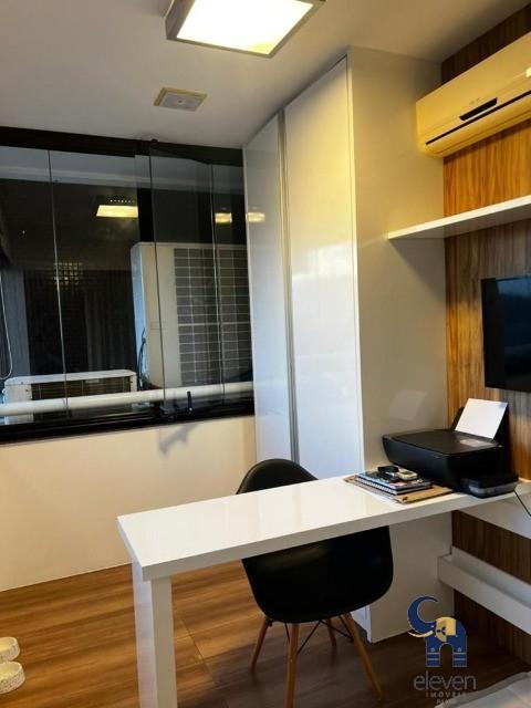 Apartamento à venda com 3 quartos, 164m² - Foto 9