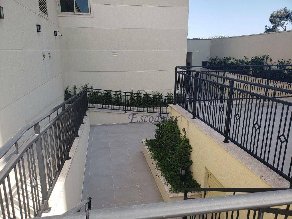 Apartamento à venda com 3 quartos, 133m² - Foto 23