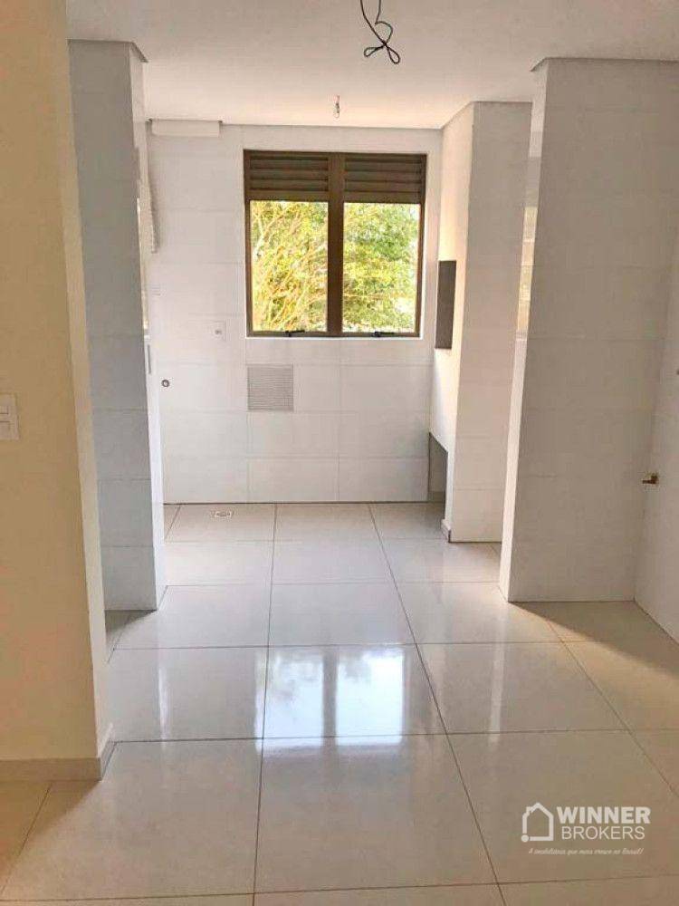 Apartamento à venda com 2 quartos, 105m² - Foto 6