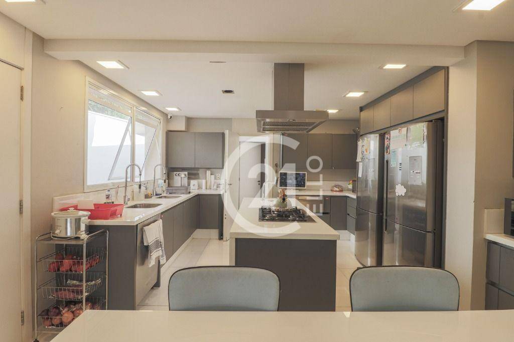 Casa à venda com 4 quartos, 420m² - Foto 8