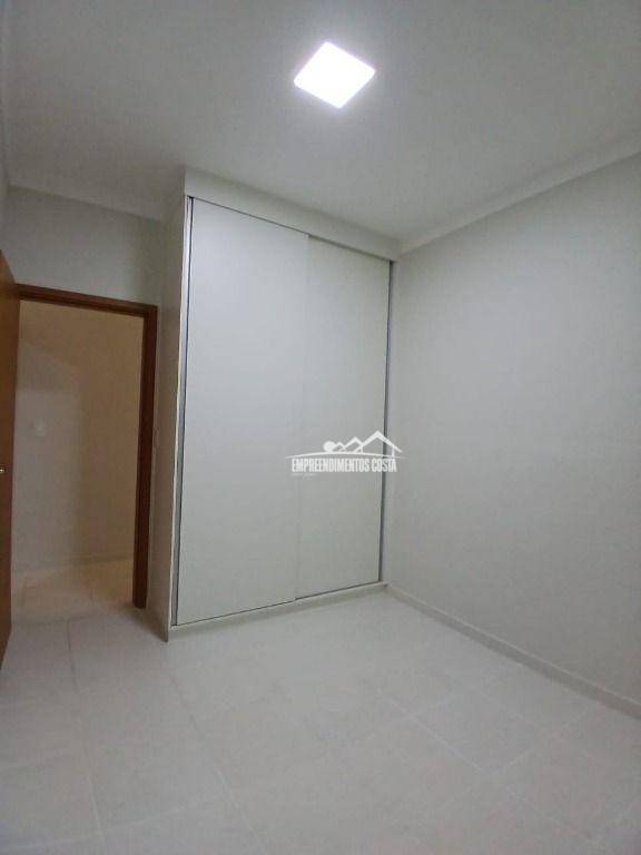 Apartamento à venda e aluguel com 2 quartos, 70m² - Foto 11