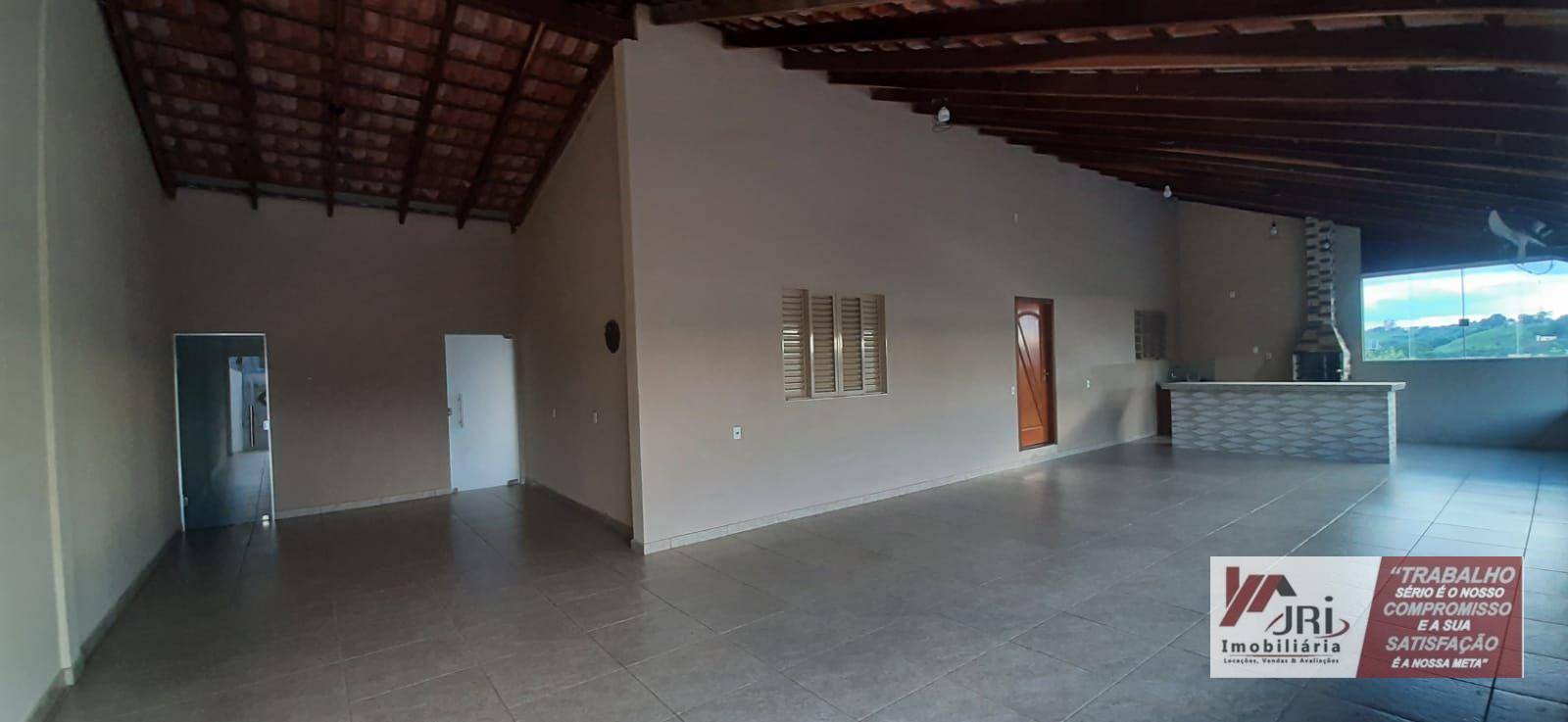 Chácara à venda com 2 quartos, 926M2 - Foto 18