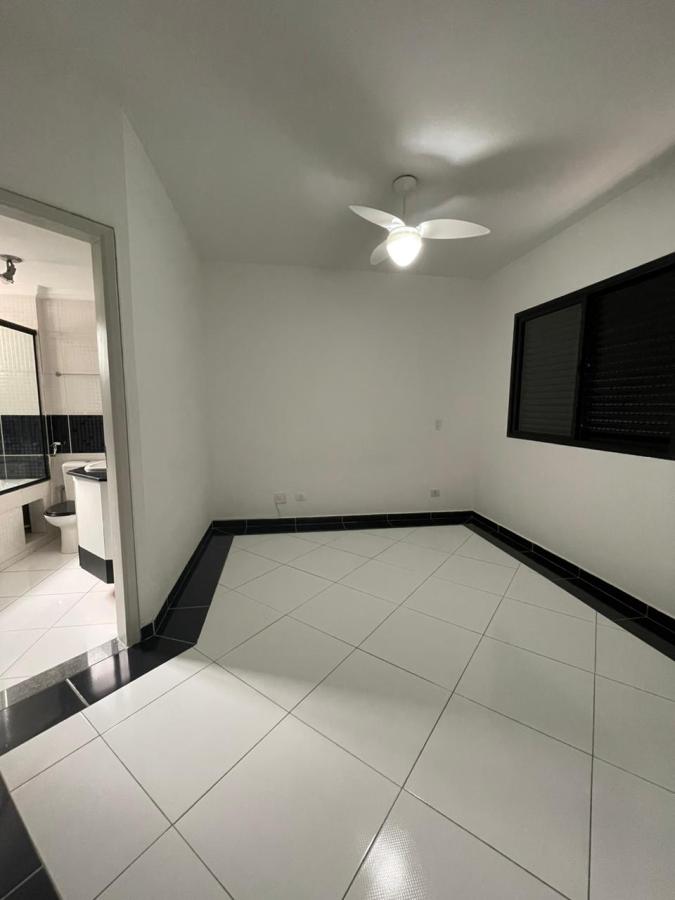 Apartamento para alugar com 3 quartos, 113m² - Foto 11