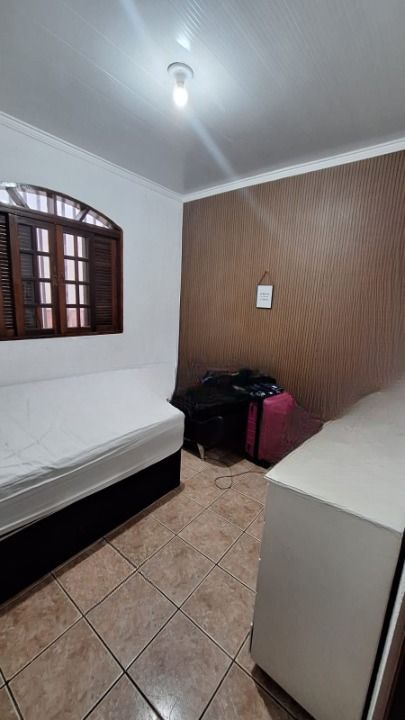 Casa à venda com 3 quartos, 90m² - Foto 10