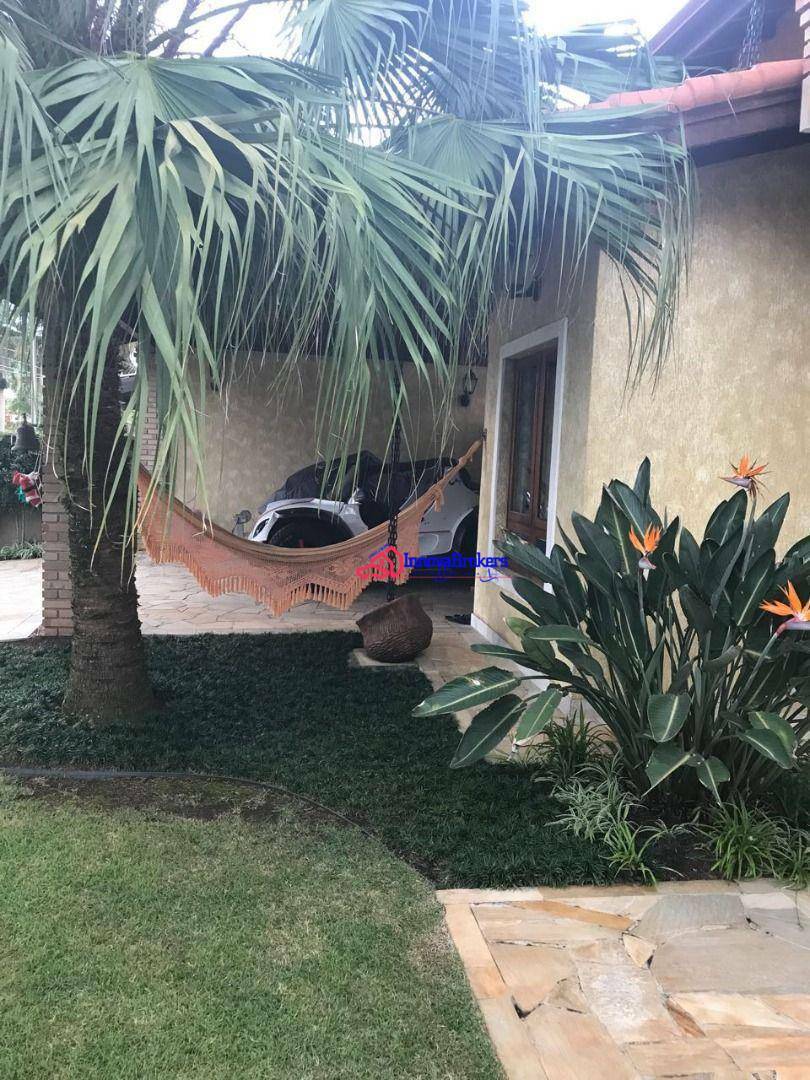 Sobrado à venda com 4 quartos, 240m² - Foto 25