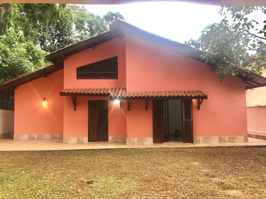 Casa de Condomínio para alugar com 3 quartos, 197m² - Foto 12