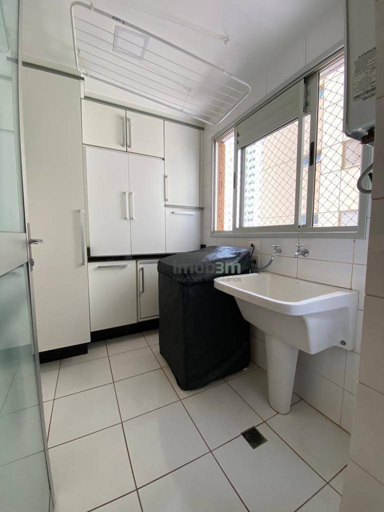 Apartamento à venda com 3 quartos, 130m² - Foto 16