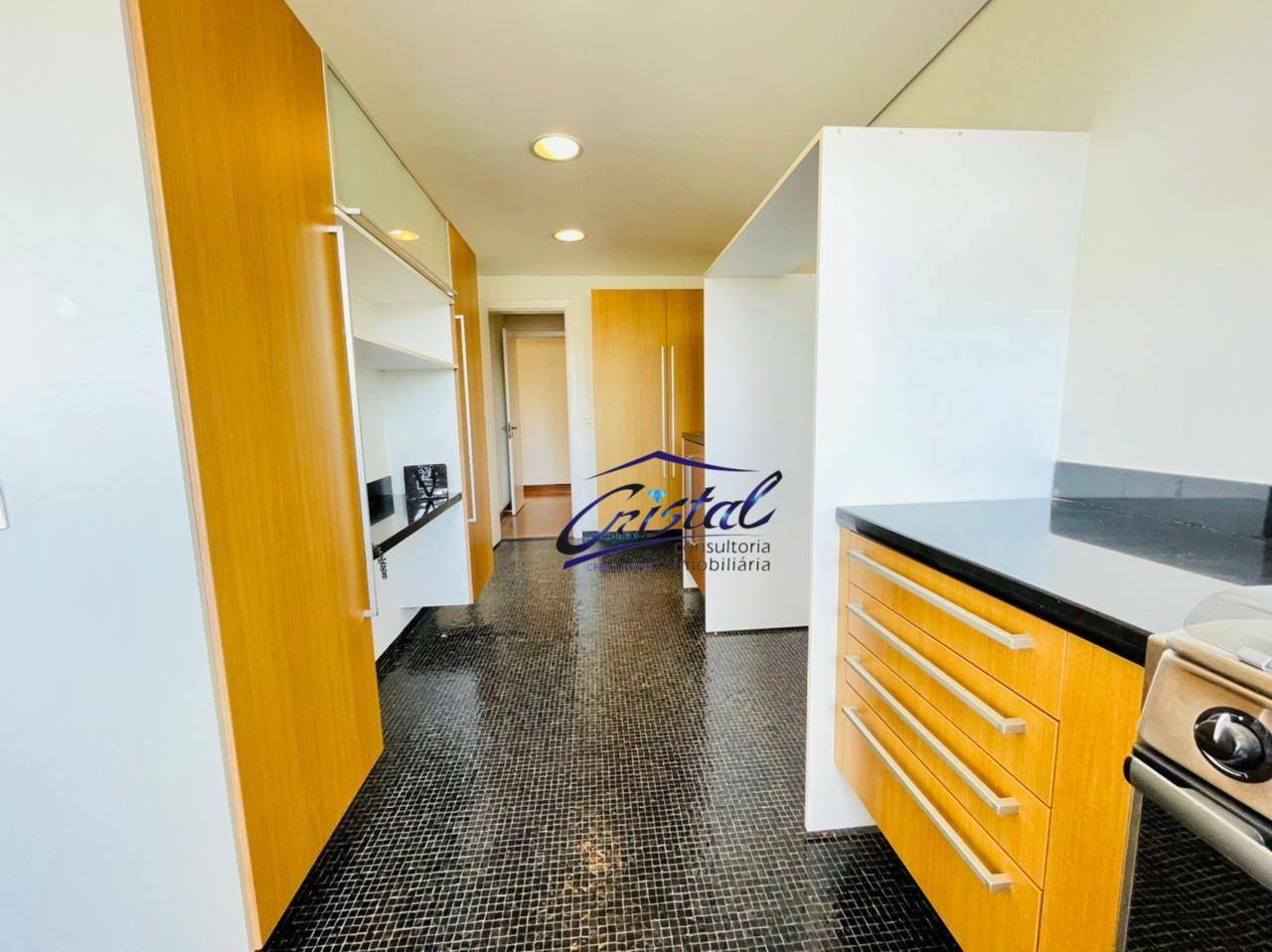 Apartamento à venda e aluguel com 3 quartos, 215m² - Foto 52