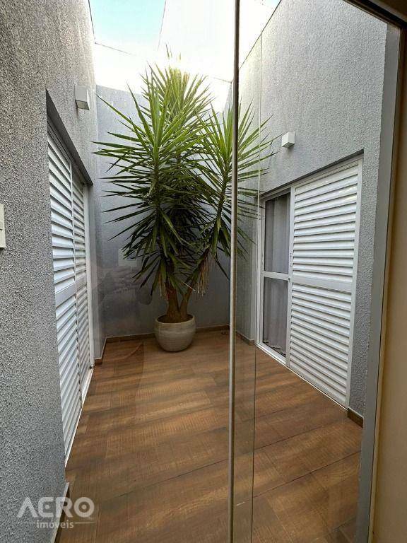 Casa à venda com 3 quartos, 230m² - Foto 22