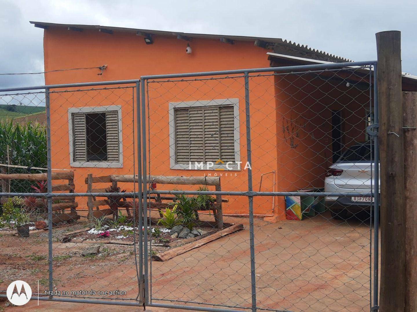 Chácara, 3 quartos, 2700 m² - Foto 1