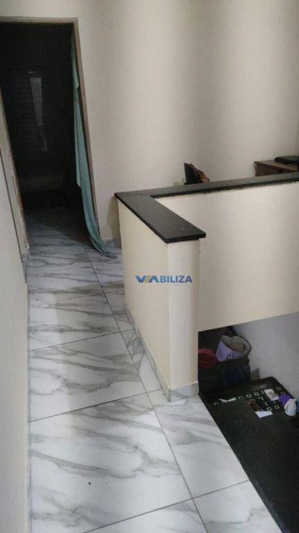 Sobrado à venda com 2 quartos, 70m² - Foto 9