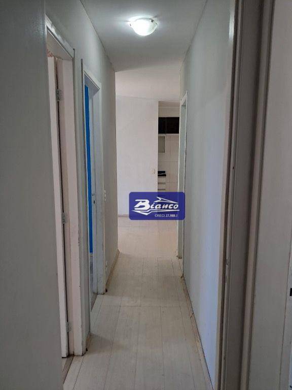 Apartamento à venda com 3 quartos, 56m² - Foto 15