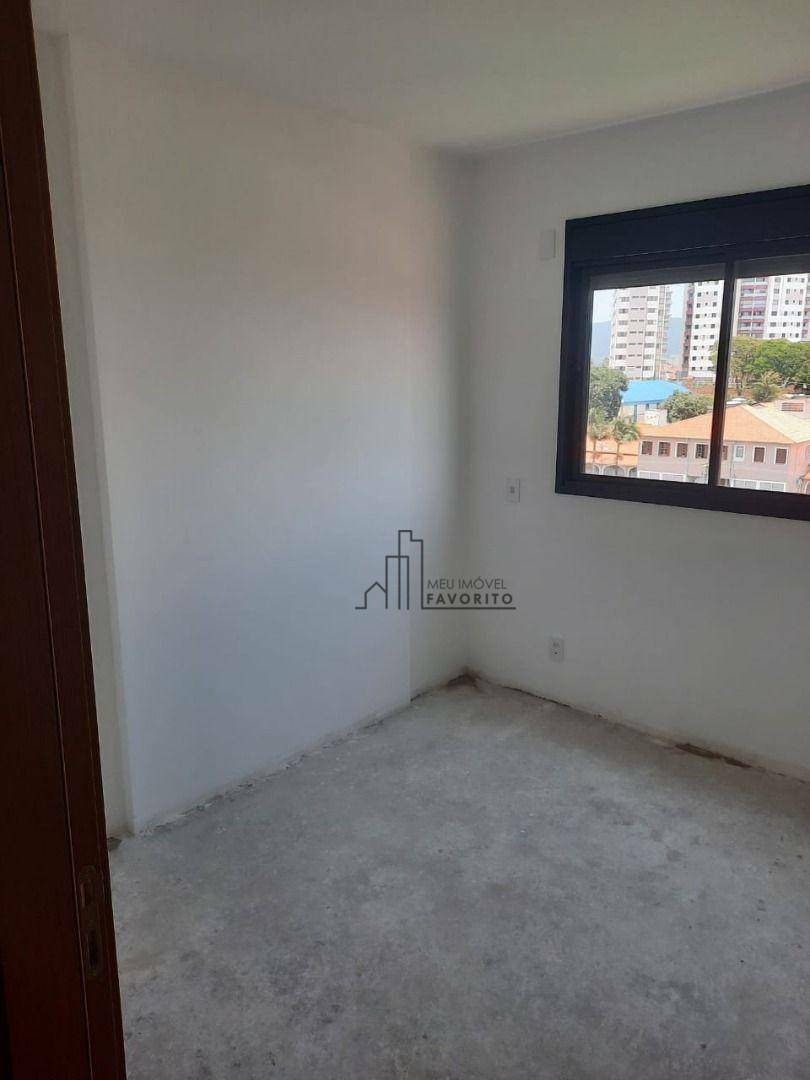 Apartamento à venda com 3 quartos, 107m² - Foto 6