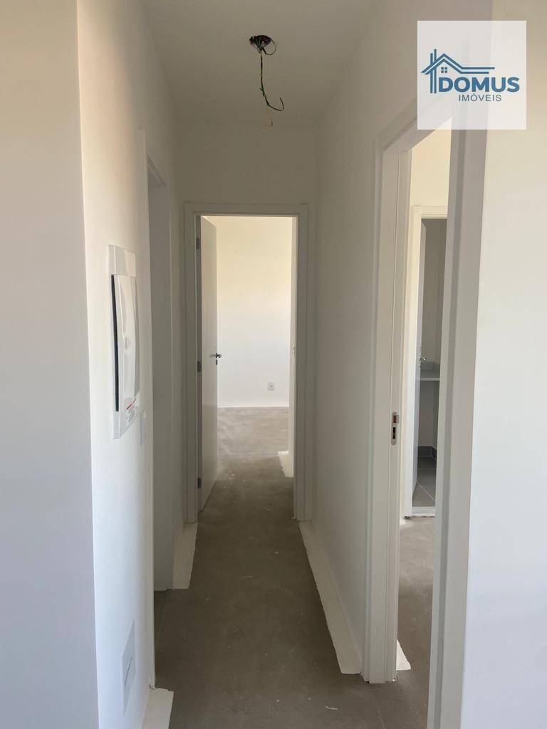 Apartamento à venda com 3 quartos, 75m² - Foto 8