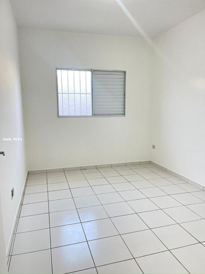 Casa à venda com 2 quartos, 50m² - Foto 12