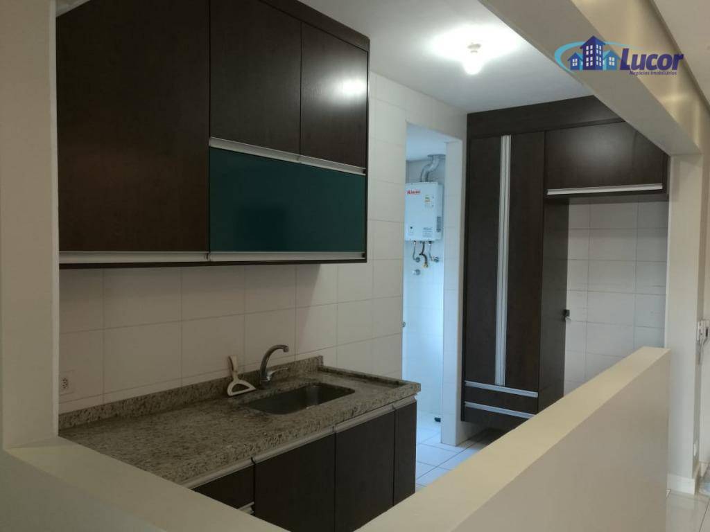 Apartamento à venda com 2 quartos, 65m² - Foto 6