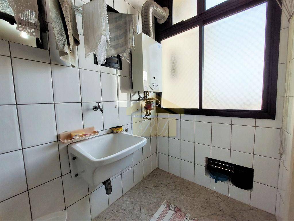 Apartamento à venda com 3 quartos, 83m² - Foto 18