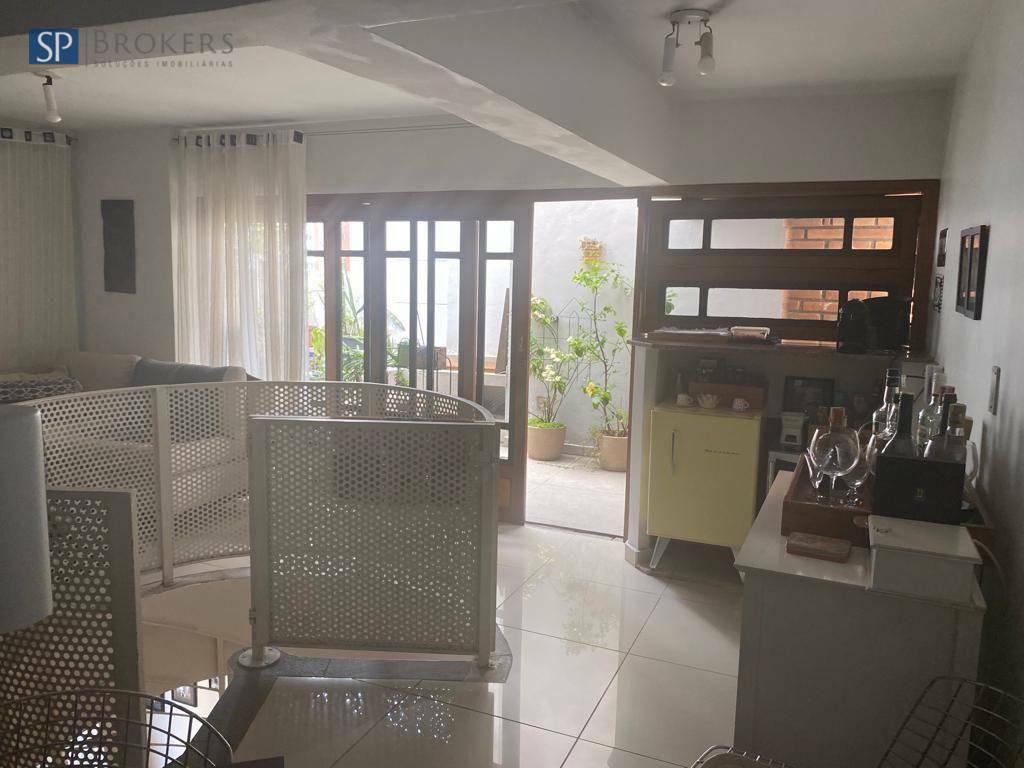 Apartamento à venda com 1 quarto, 83m² - Foto 1