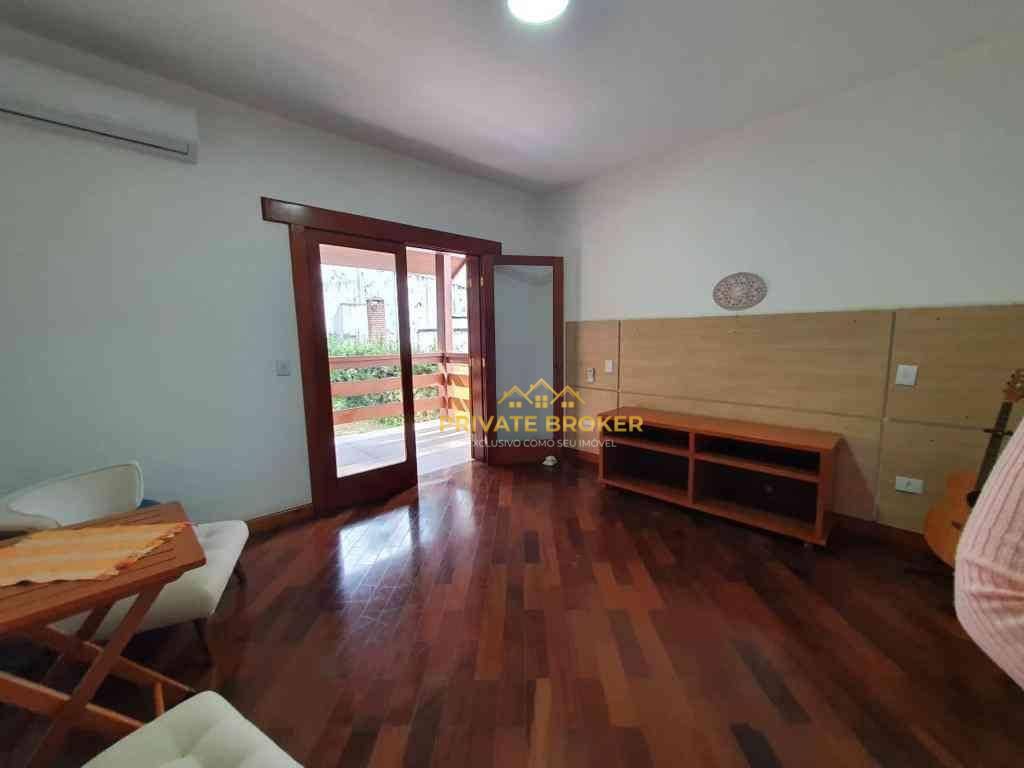 Casa de Condomínio à venda com 4 quartos, 490m² - Foto 11