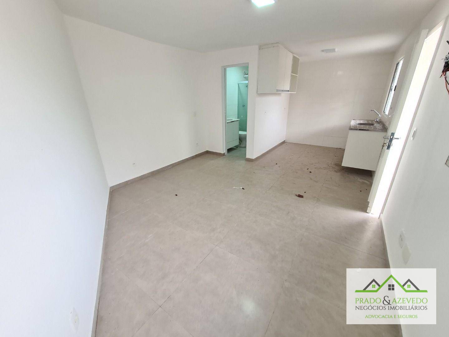 Casa para alugar com 1 quarto, 20m² - Foto 1