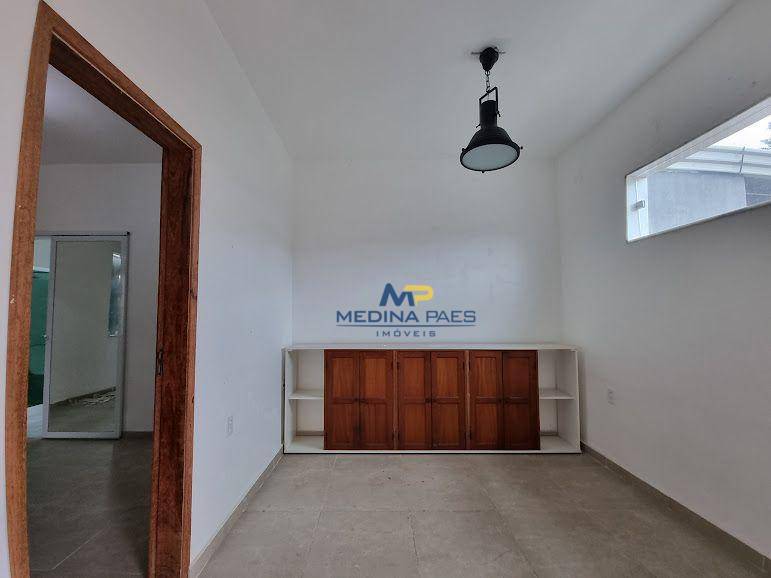 Casa à venda com 4 quartos, 275m² - Foto 16