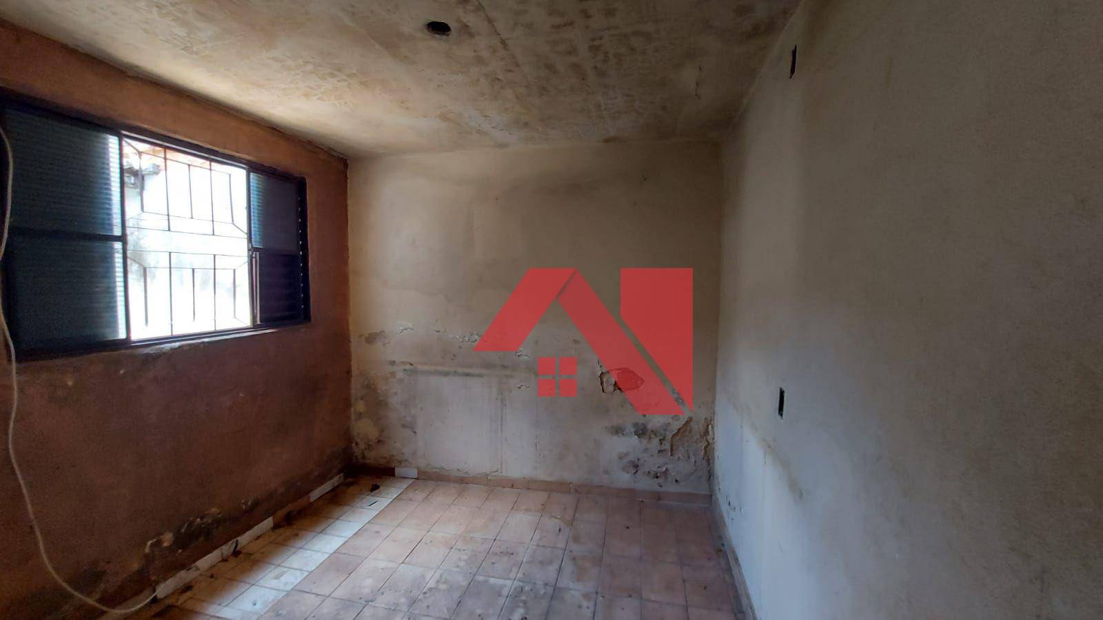 Casa à venda com 3 quartos, 120m² - Foto 14