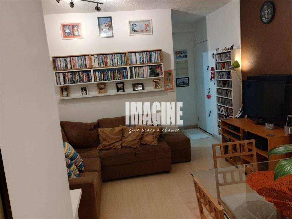 Apartamento à venda com 3 quartos, 78m² - Foto 3