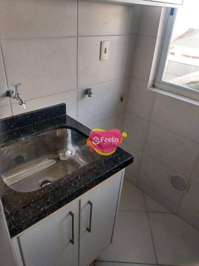 Apartamento para alugar com 2 quartos, 57m² - Foto 6