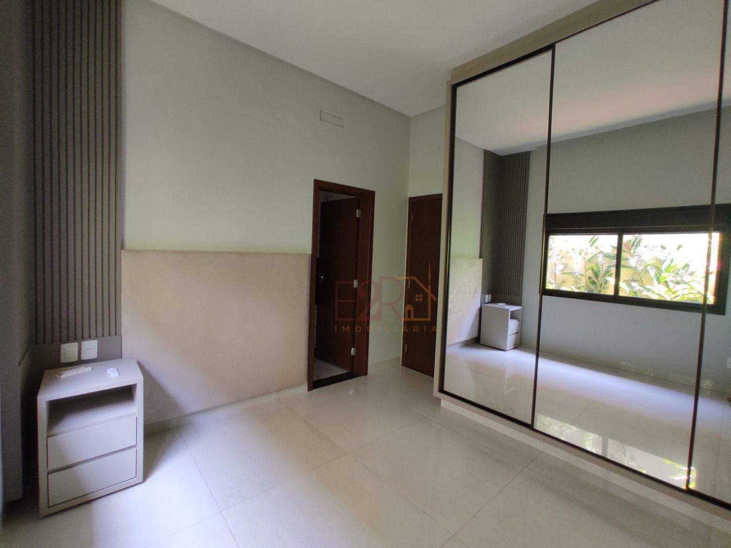 Casa de Condomínio à venda com 4 quartos, 389m² - Foto 18