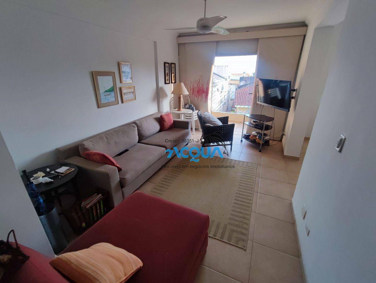 Apartamento à venda com 3 quartos, 130m² - Foto 1