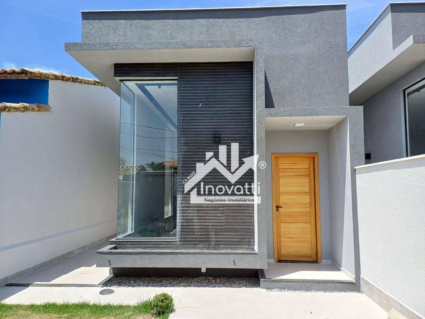 Casa à venda com 3 quartos, 89m² - Foto 1