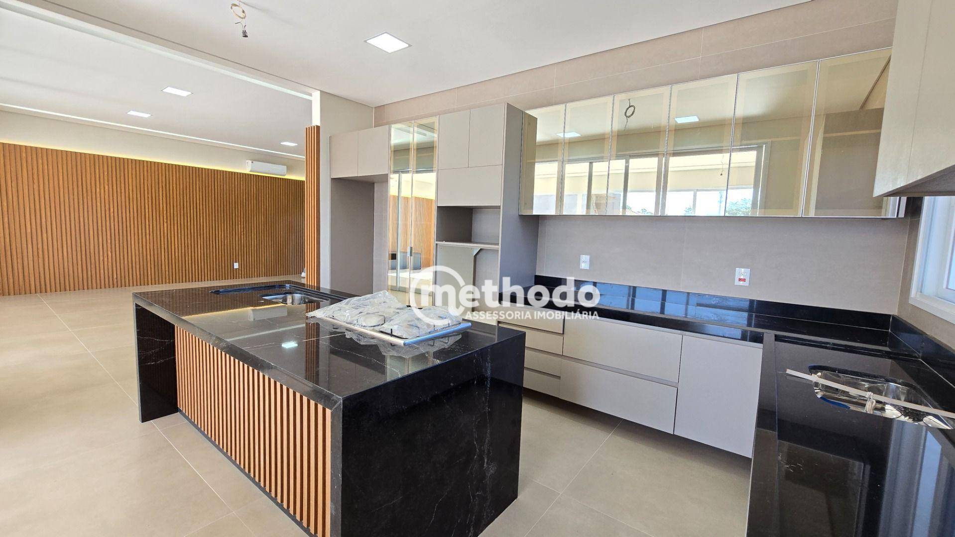 Casa de Condomínio à venda e aluguel com 4 quartos, 470m² - Foto 8