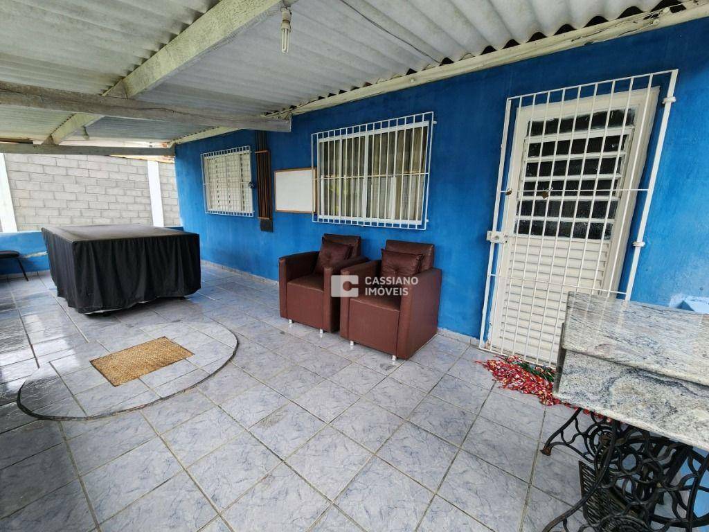 Chácara à venda com 4 quartos, 2500M2 - Foto 2