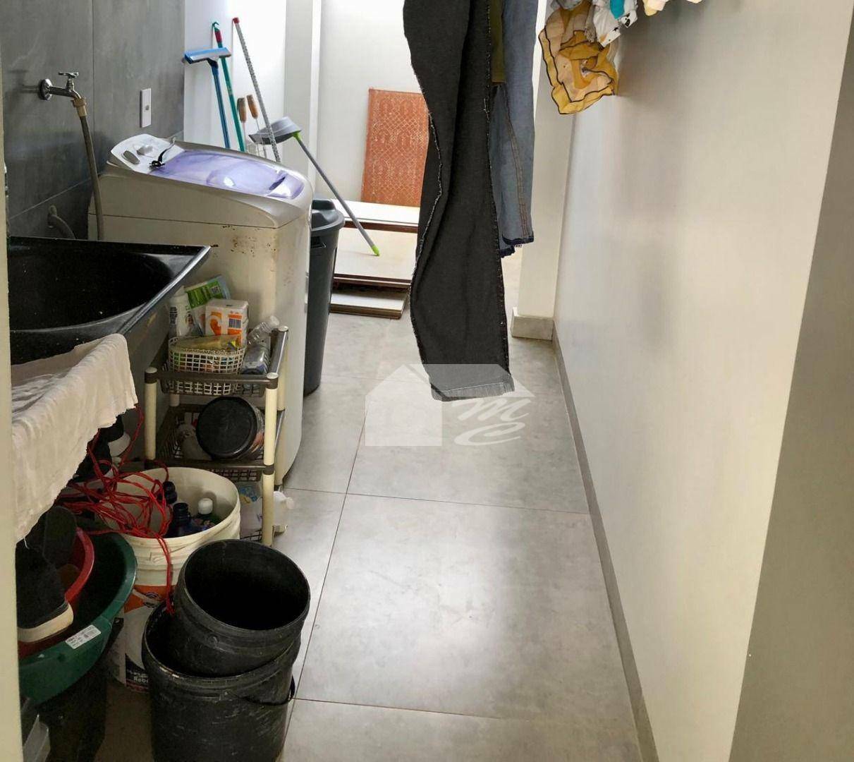 Casa à venda com 2 quartos, 145m² - Foto 7