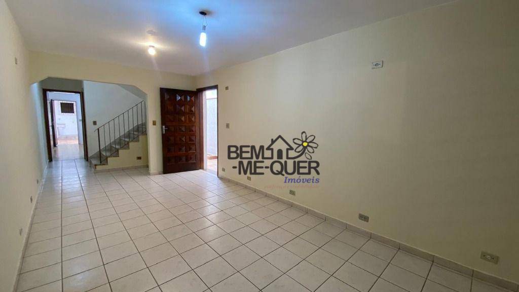 Sobrado à venda com 3 quartos, 200m² - Foto 1