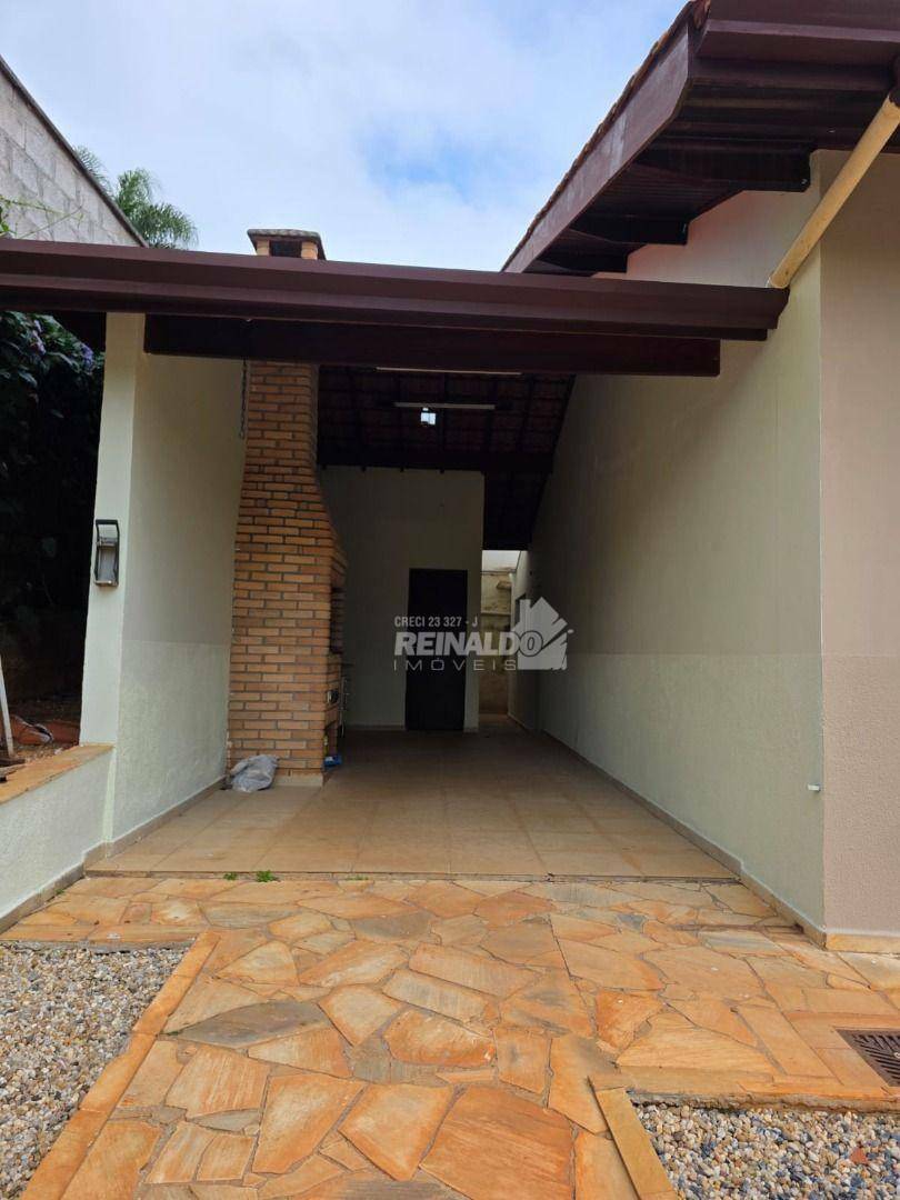 Casa de Condomínio para alugar com 3 quartos, 250m² - Foto 67