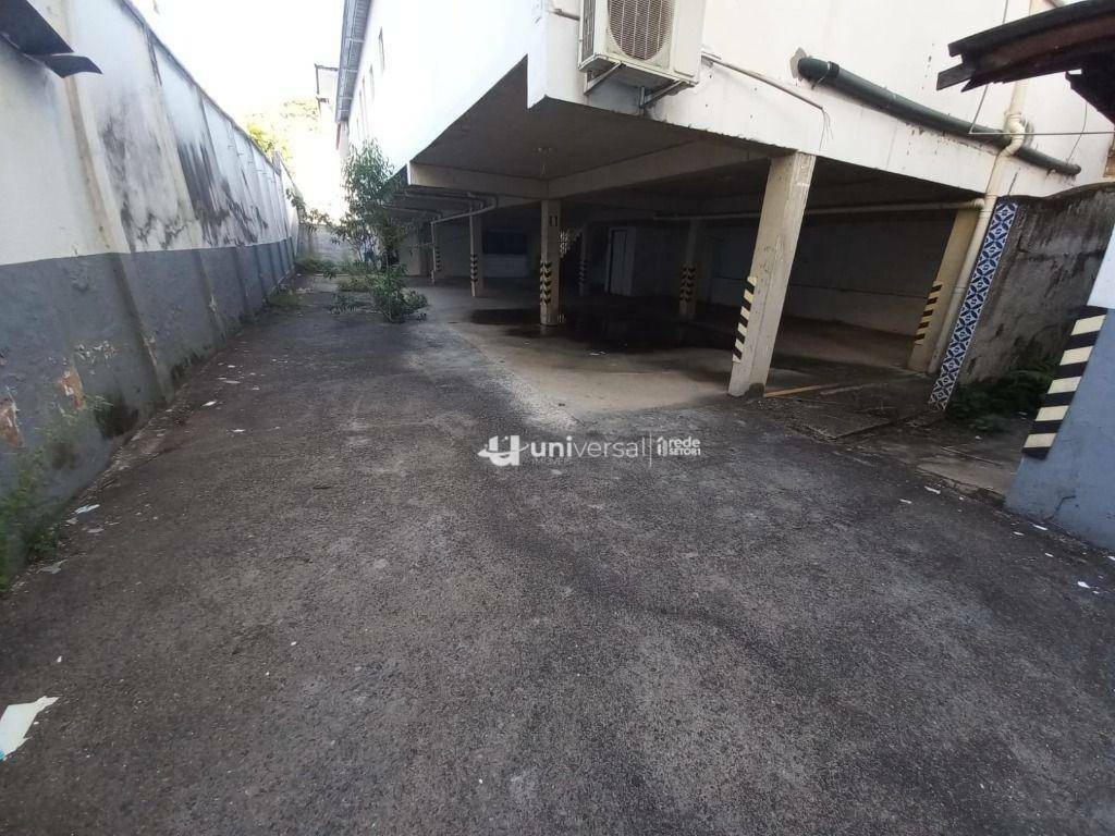 Casa de Condomínio para alugar, 900m² - Foto 27
