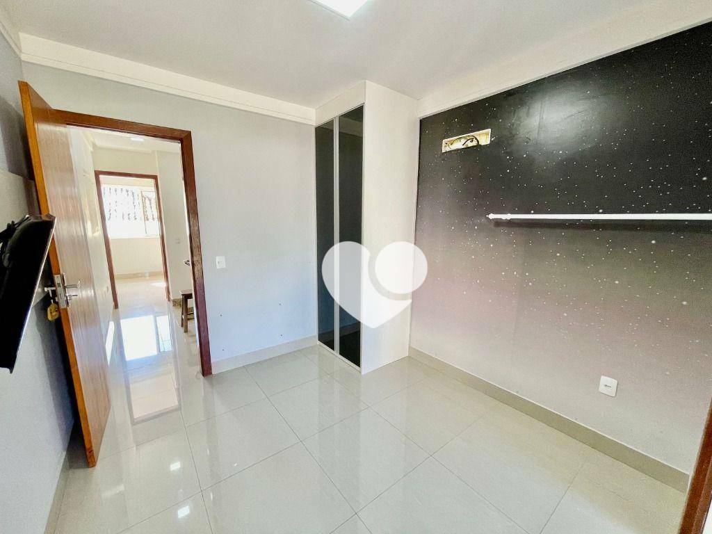 Casa à venda com 3 quartos, 99m² - Foto 10