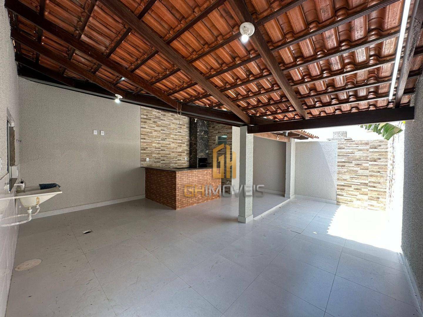 Casa à venda com 3 quartos, 150m² - Foto 2