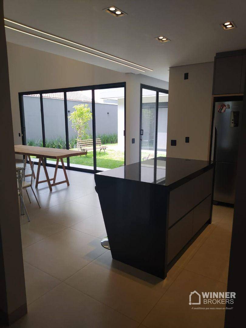 Casa à venda com 3 quartos, 186m² - Foto 7