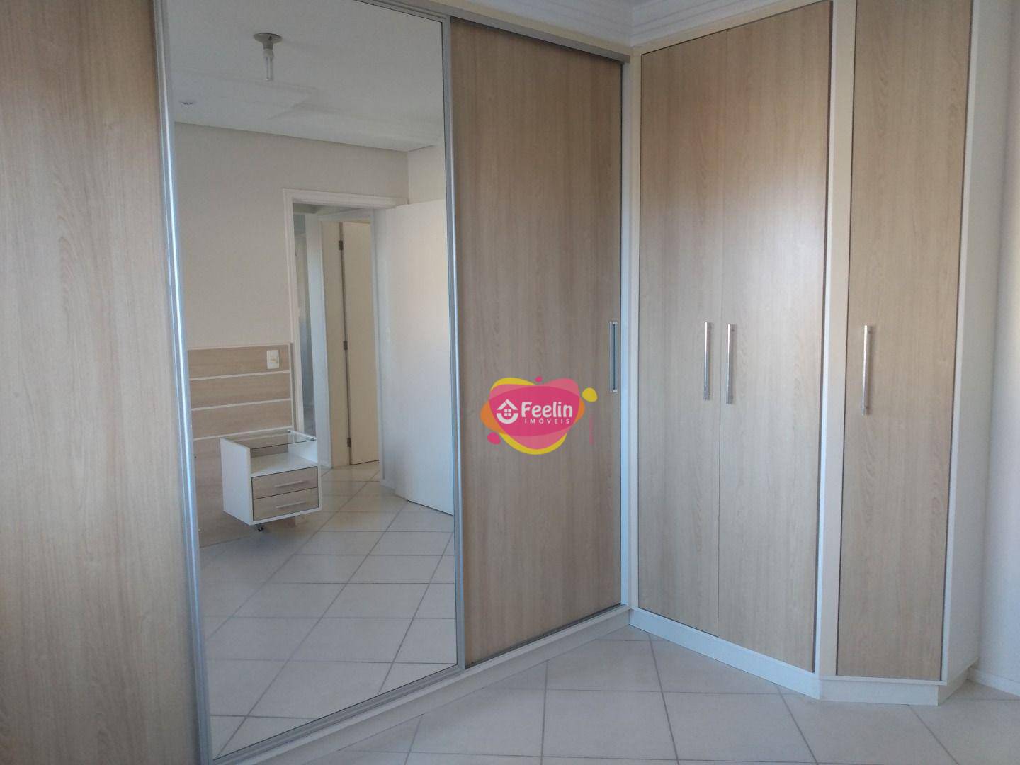 Apartamento para alugar com 2 quartos, 57m² - Foto 18