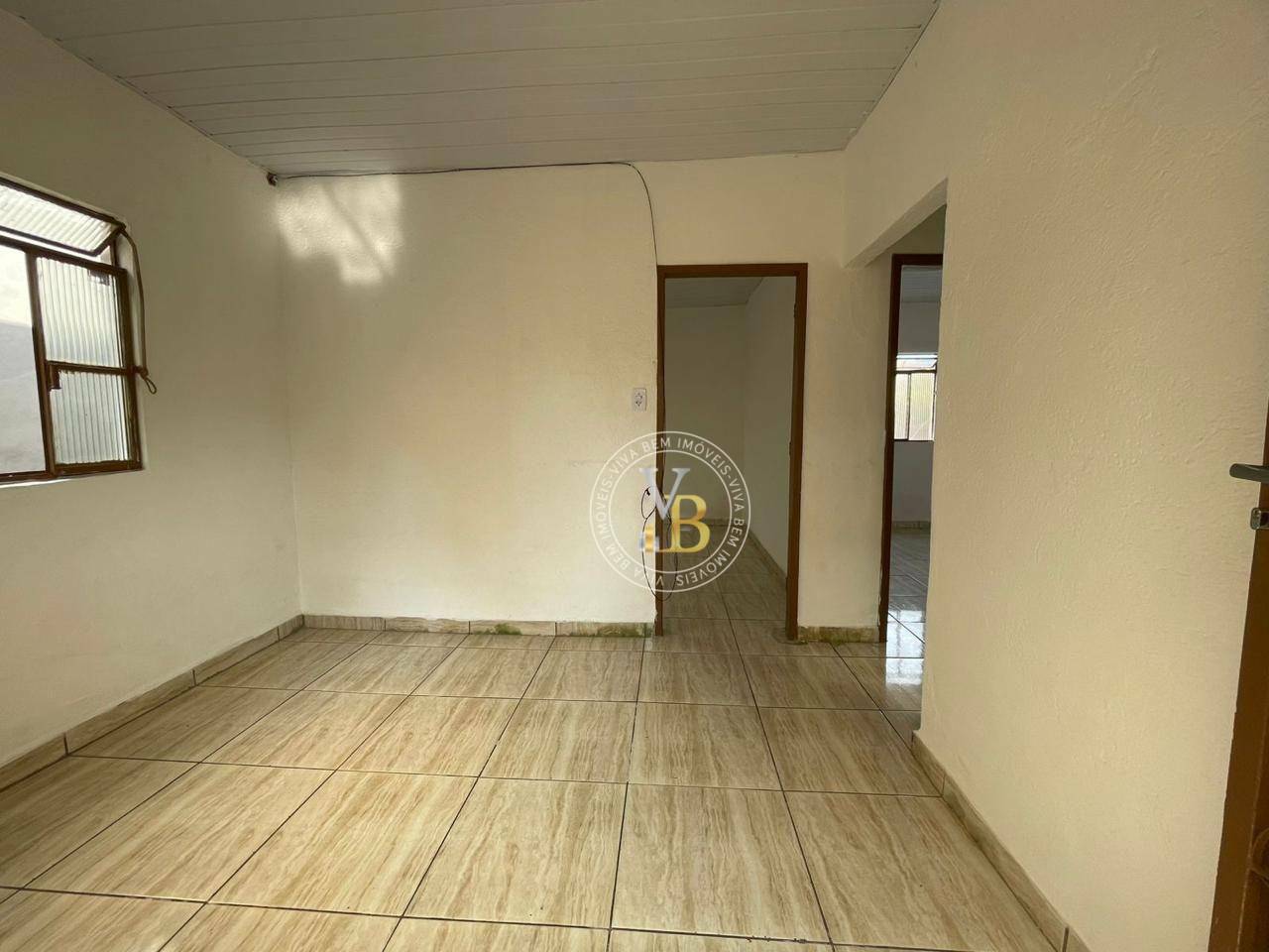 Casa à venda com 2 quartos, 65m² - Foto 8