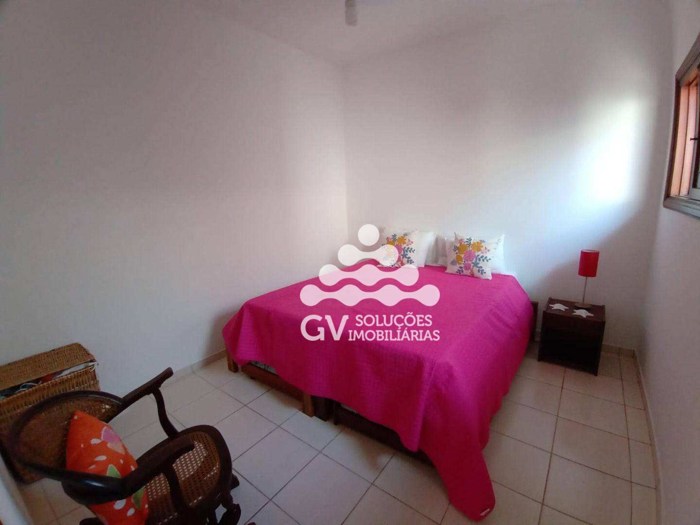 Casa de Condomínio à venda com 4 quartos, 450m² - Foto 18